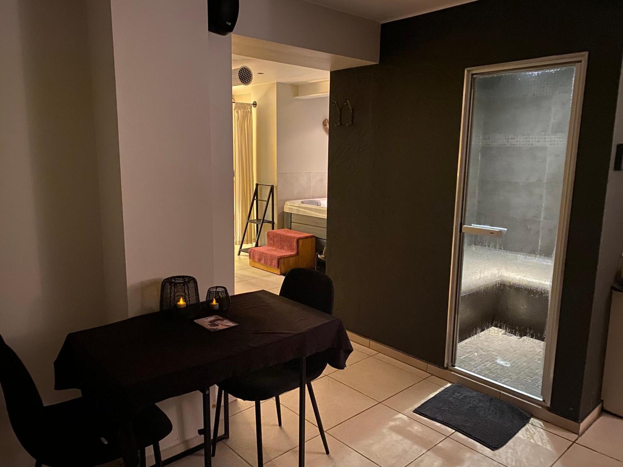 Le Petit Studio De L'Espace Bien Etre Libin Ngoại thất bức ảnh